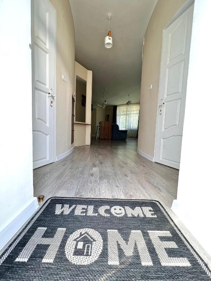 Apartamento Авіа Úzhgorod Exterior foto
