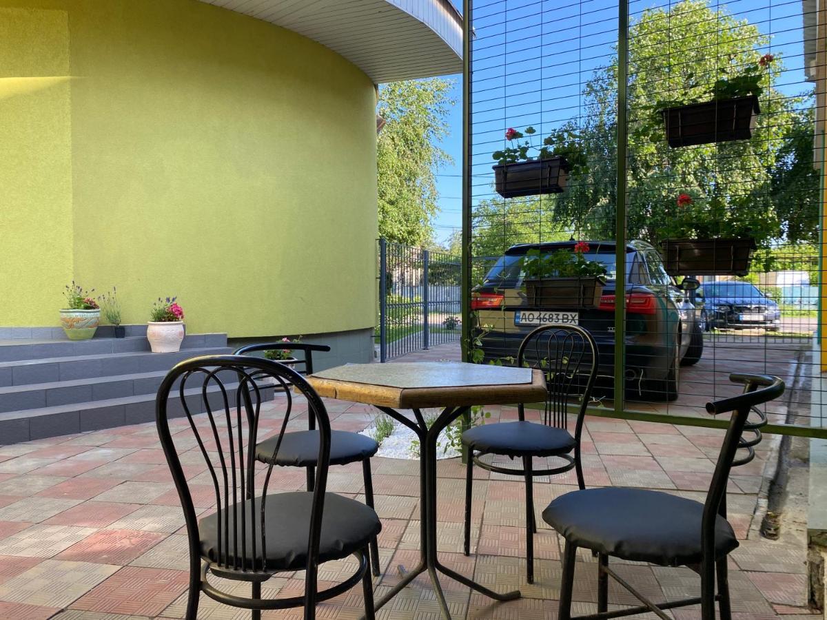 Apartamento Авіа Úzhgorod Exterior foto