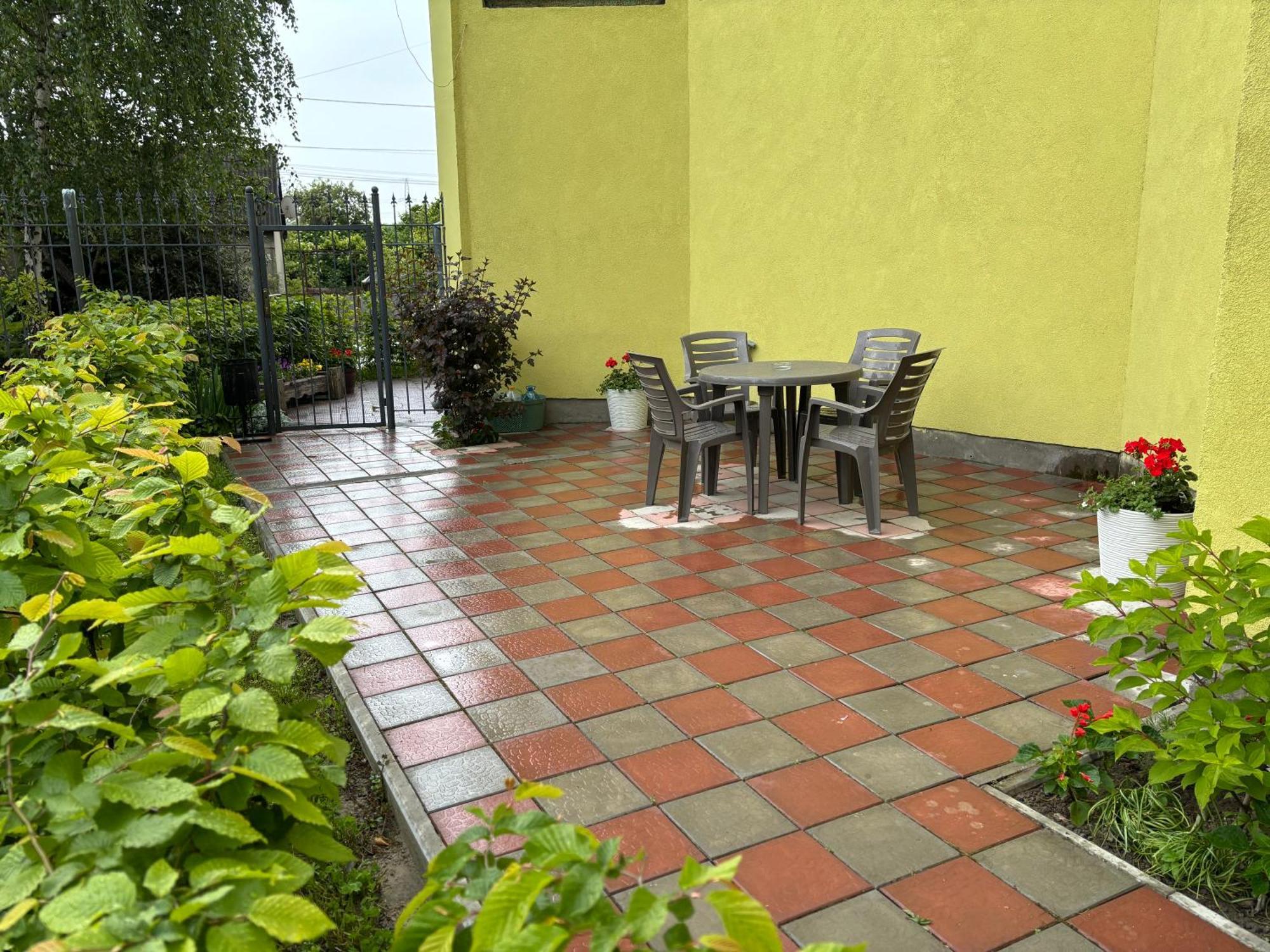 Apartamento Авіа Úzhgorod Exterior foto